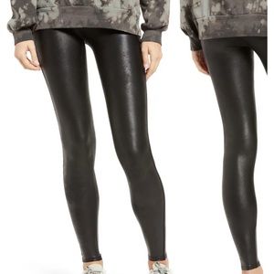 Spanks faux leather leggings